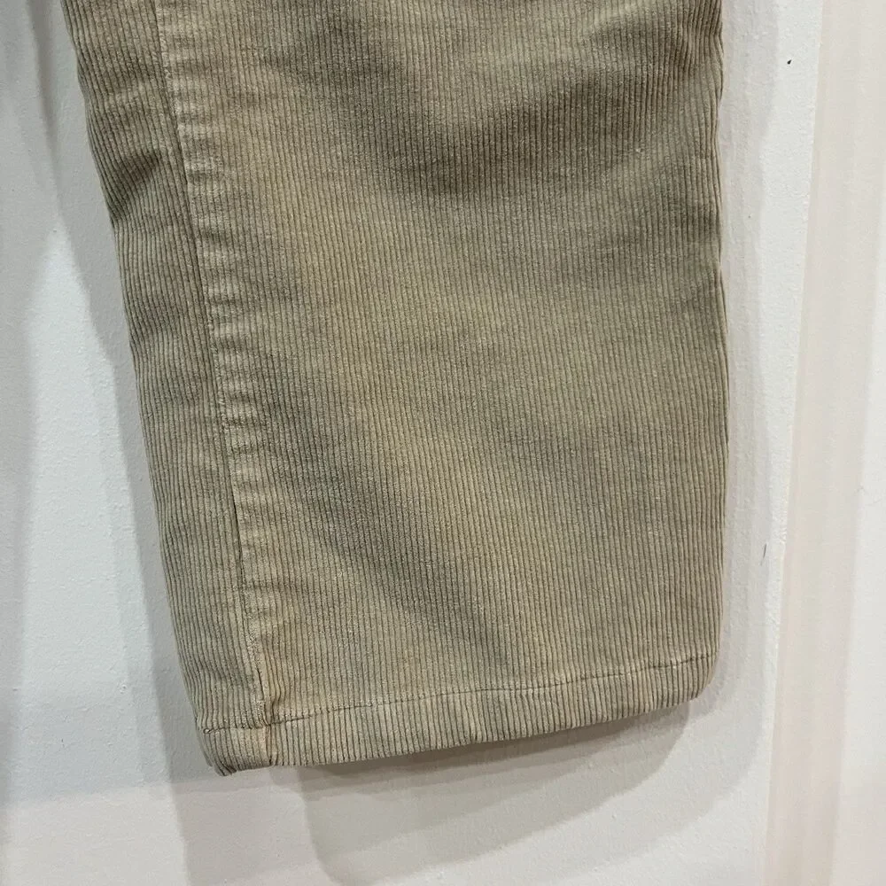 Vintage Women’s Bill Blass Jeanswear Tan Corduroy Pants Size 8 High Rise